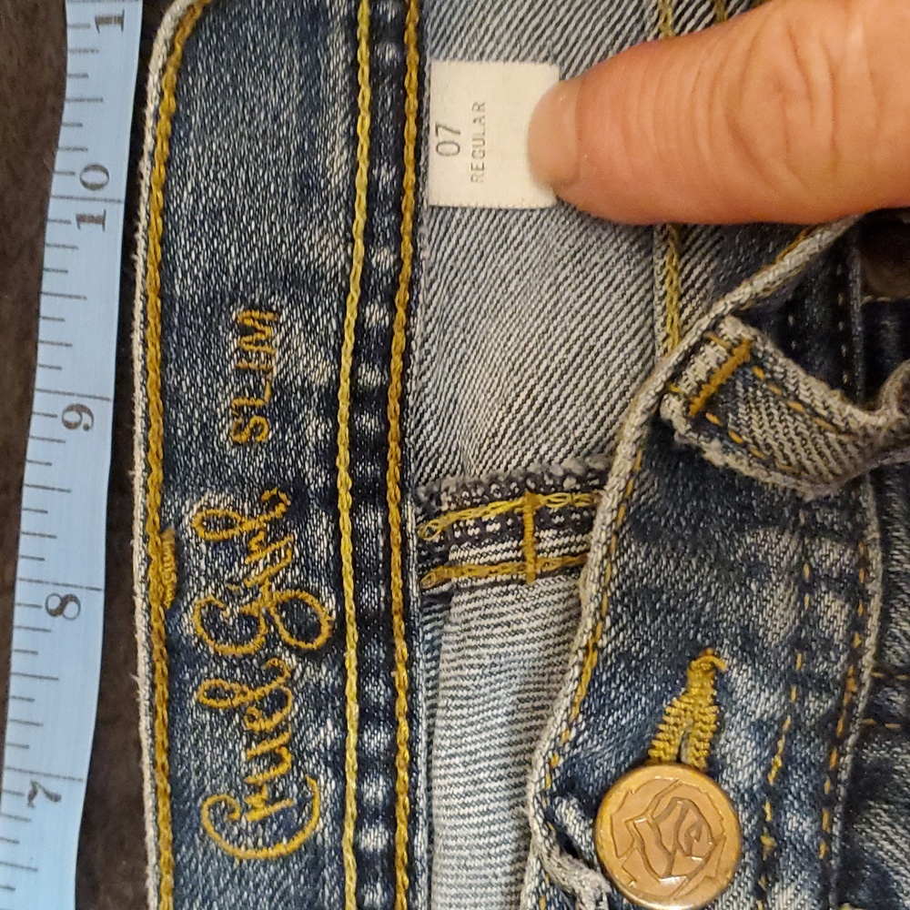 Cruel girl, size 07 reg